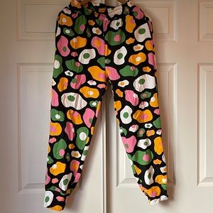 Nooworks joggers in eggs